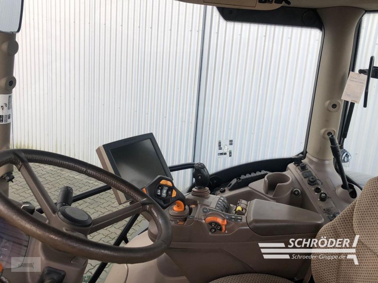 Traktor типа John Deere 6110 R ULTIMATE | RADGEWICHTE, Gebrauchtmaschine в Ahlerstedt (Фотография 13)